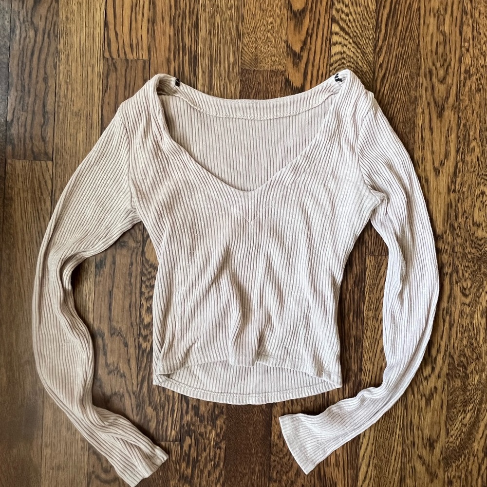 Tight Ribbed V-Neck Long Sleeve Top